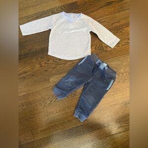 Gap outfit size 12-18 months